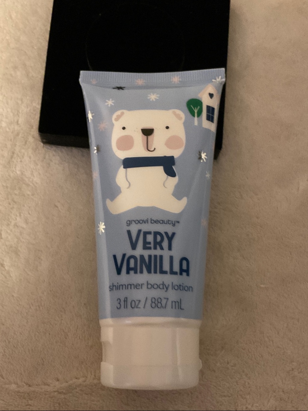 Groovi Beauty Very Vanilla Shimmer Body Lotion — Light Blue